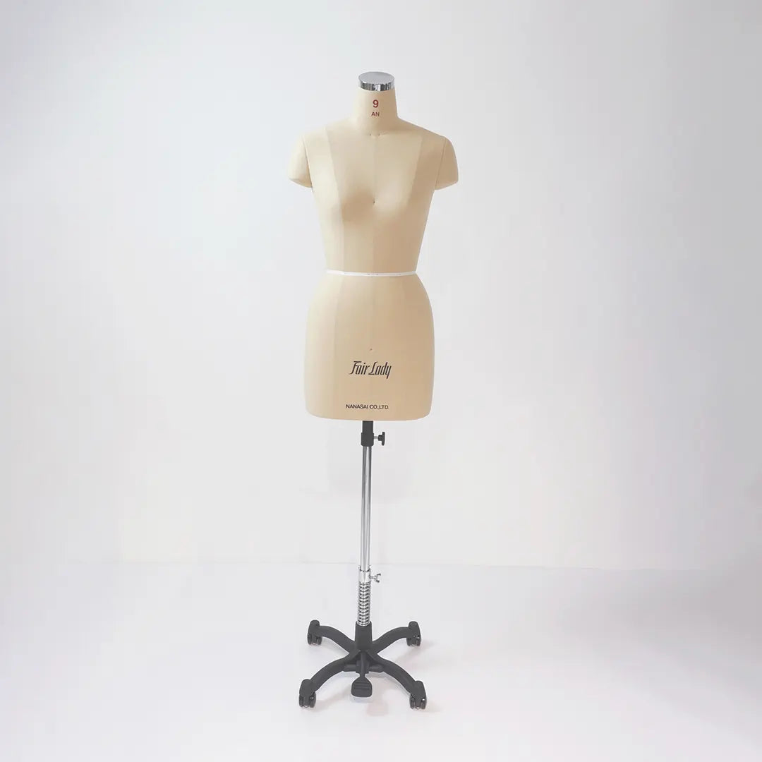 マネキンの老舗「七彩」の本格的ディスプレイトルソーの通販 – NANASAI