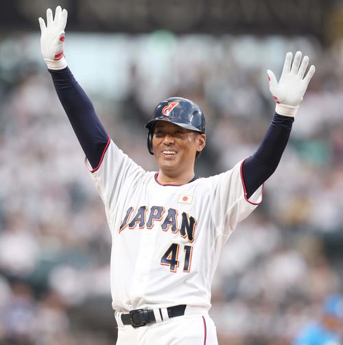 日韓戦】稲葉篤紀4番の役割全う「稲葉ジャンプ」の中タイムリー