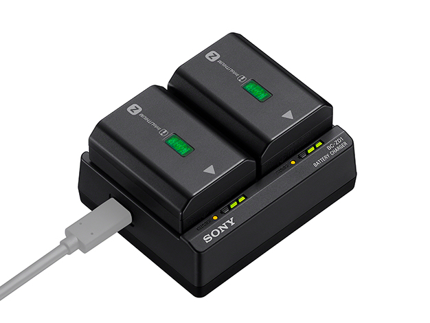 新商品＞＞需要が高まる長時間撮影に対応するカメラ用バッテリー