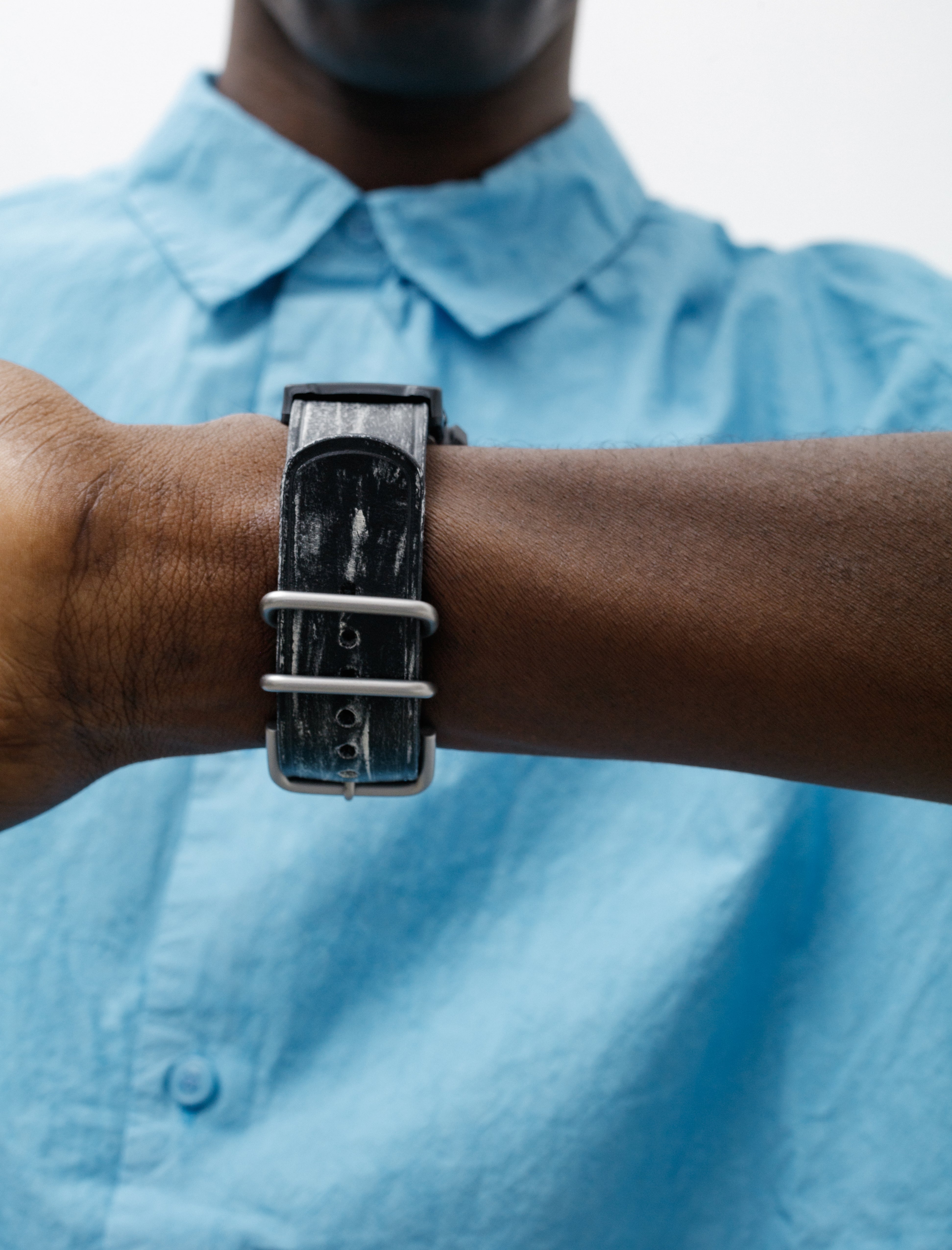 Hender Scheme G-Shock DW-6900 – Neighbour