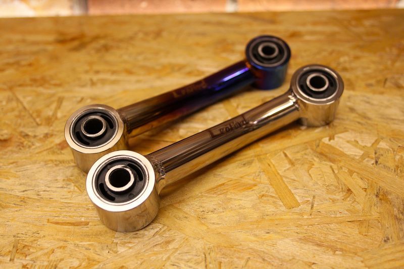 Leopard チタンエンジンサブハンガー [シグナスX・BW'S125]