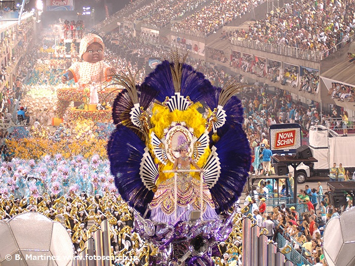 カーニバルの熱気に魅せられて リオデジャネイロ（ブラジル） | 世界