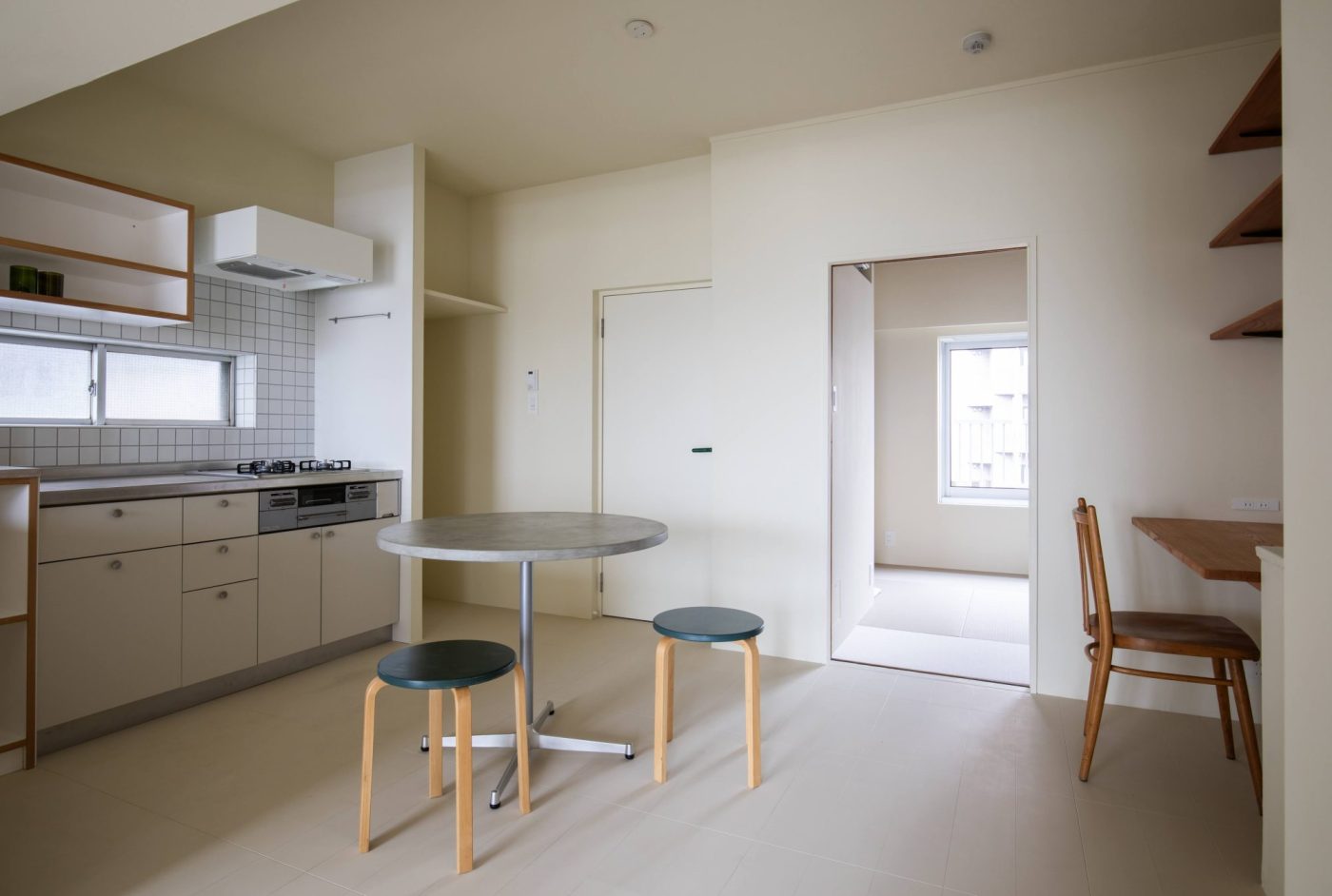 モルタル天板 丸 φ800 グレー | PS-TT010-04-G173 | テーブル天板