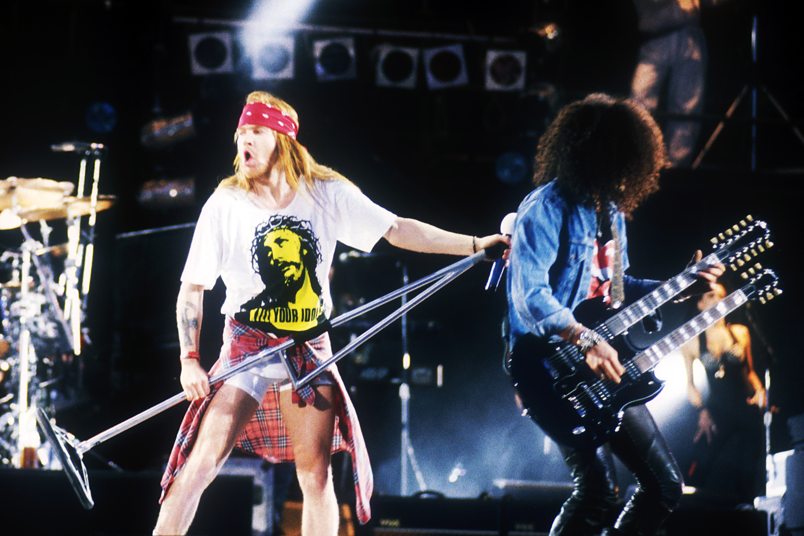Watch Guns N' Roses Play 'Don't Cry' in Tokyo in 1992
