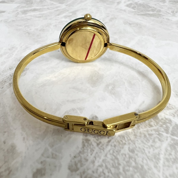 GUCCI グッチ 1100-L チェンジベゼル バングル腕時計をお買い取り