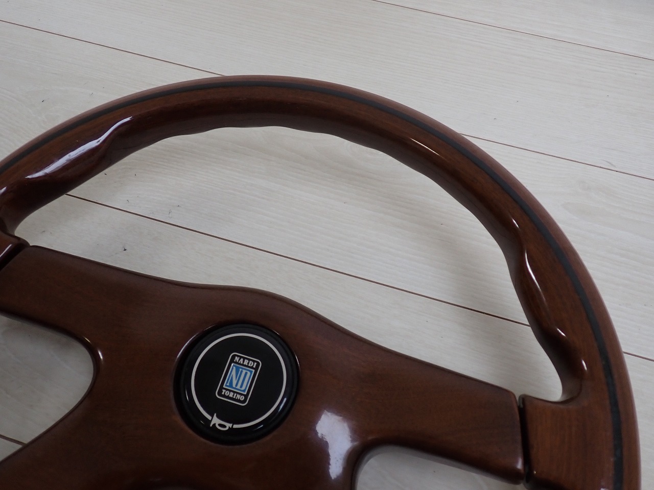 NARDI ナルディ ND TORINO ステアリング ハンドル ホーンキャップ付き