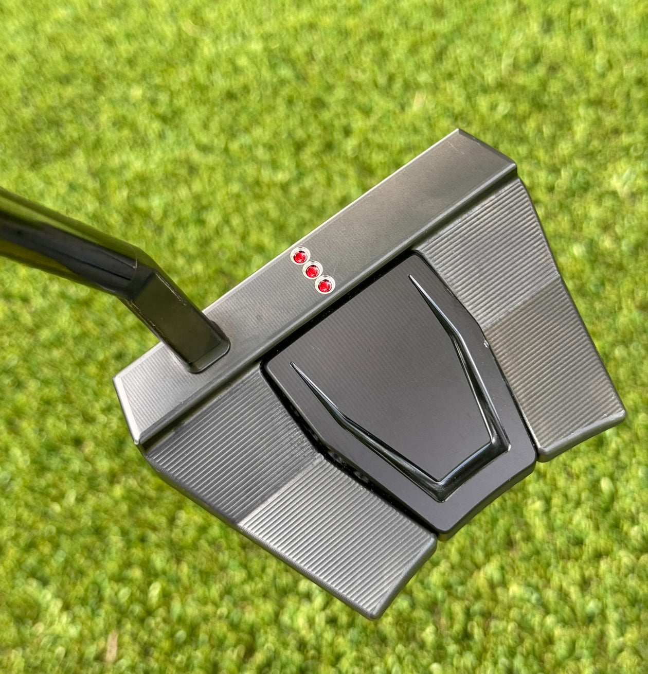 Scotty Cameron lImited Release Triple Black Phantom X 9.5 putter