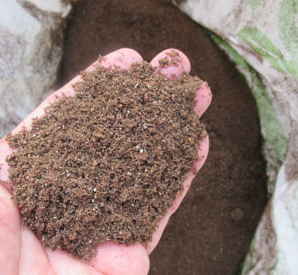 品薄・納期10日以上かかります]メトロミックス350J たねまき用培養