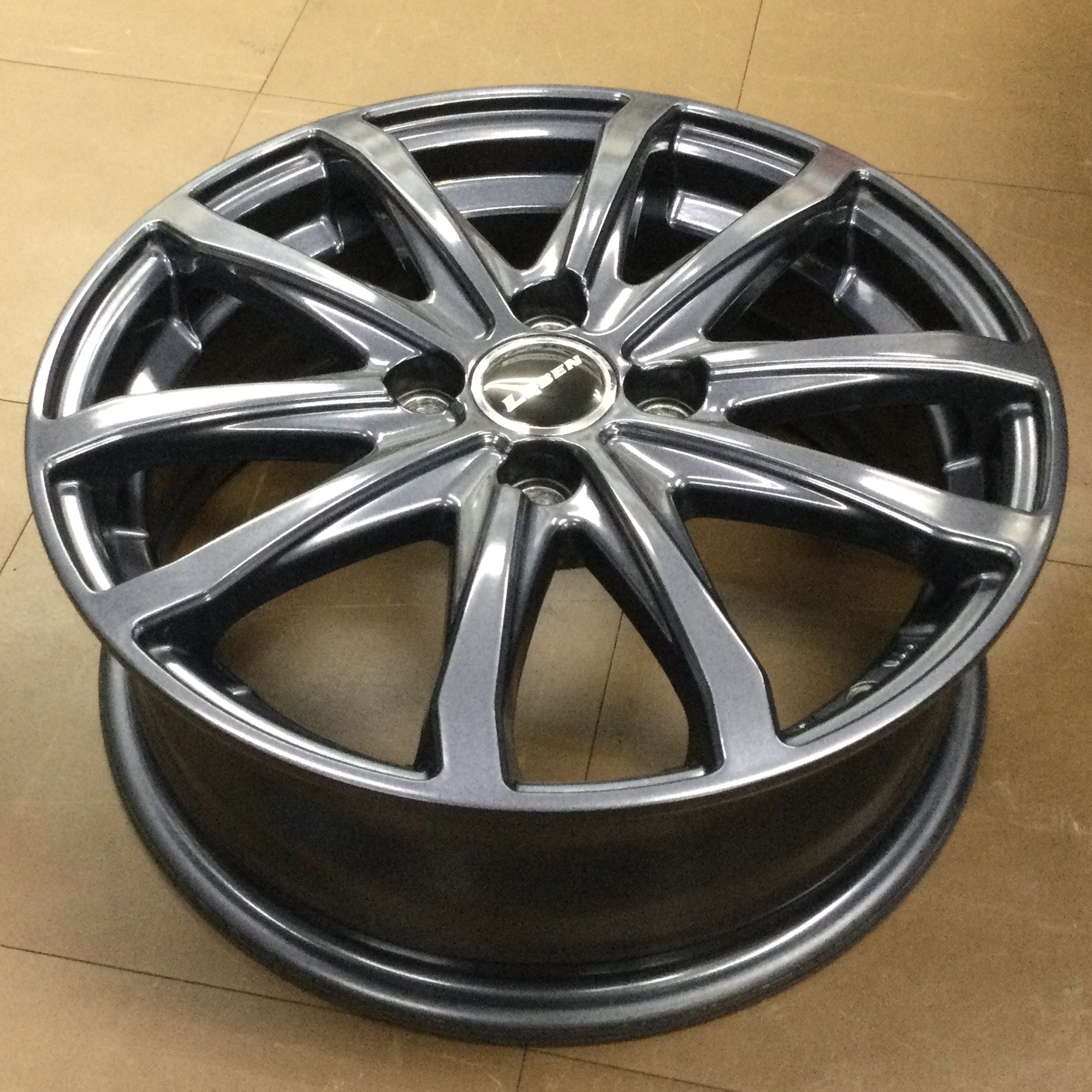 sth0126 中古 オートバックス レーベン 15インチ アルミホイール4本