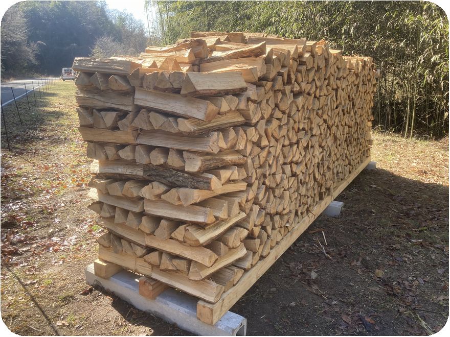 2年乾燥薪、ナラの薪 火付き良く、暖かく、長持ち