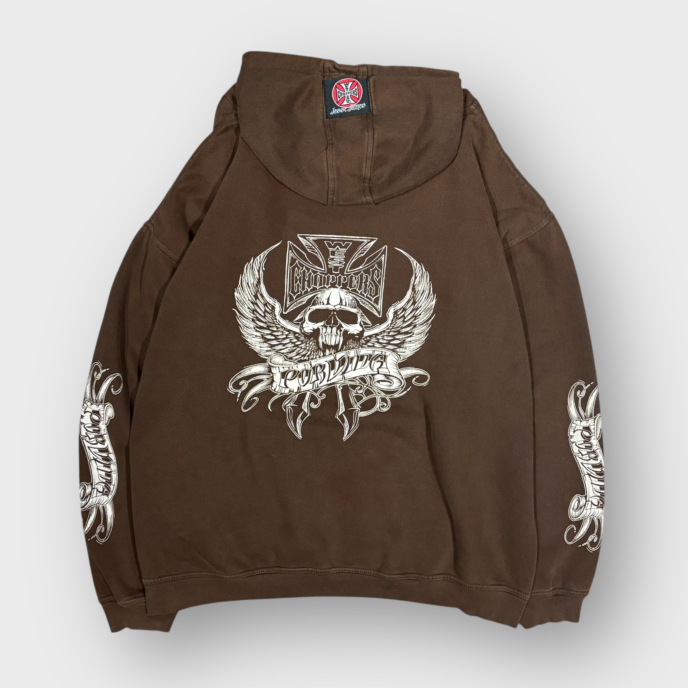 EF664FA0-0643-489B-B5B5-