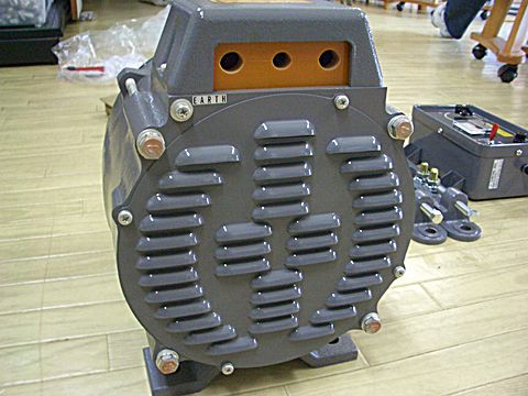 サワフジ 24V-2.5KW 充電用発電機 | 株式会社あまくさマリーナ