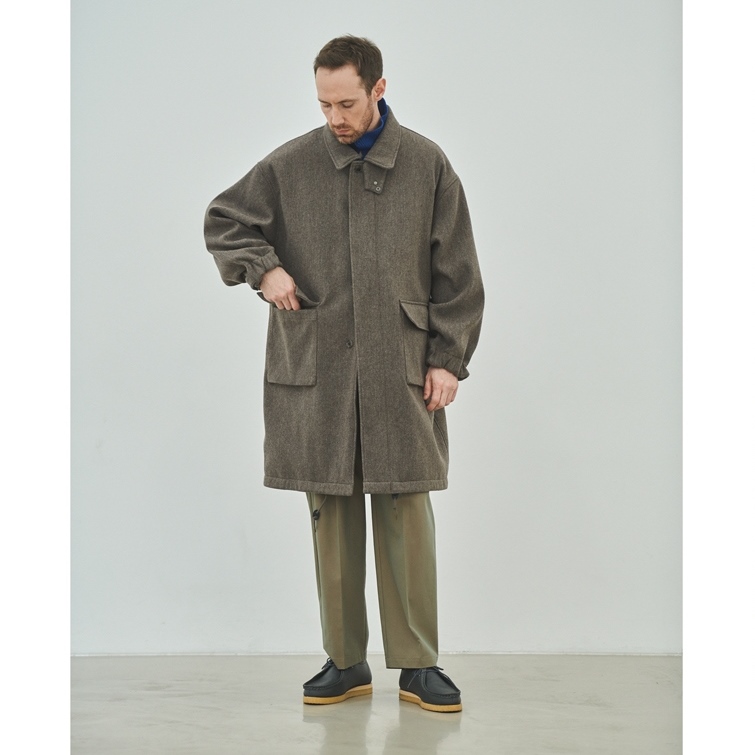 STILL BY HAND ツイードライクなメルトン素材のステンカラーコート