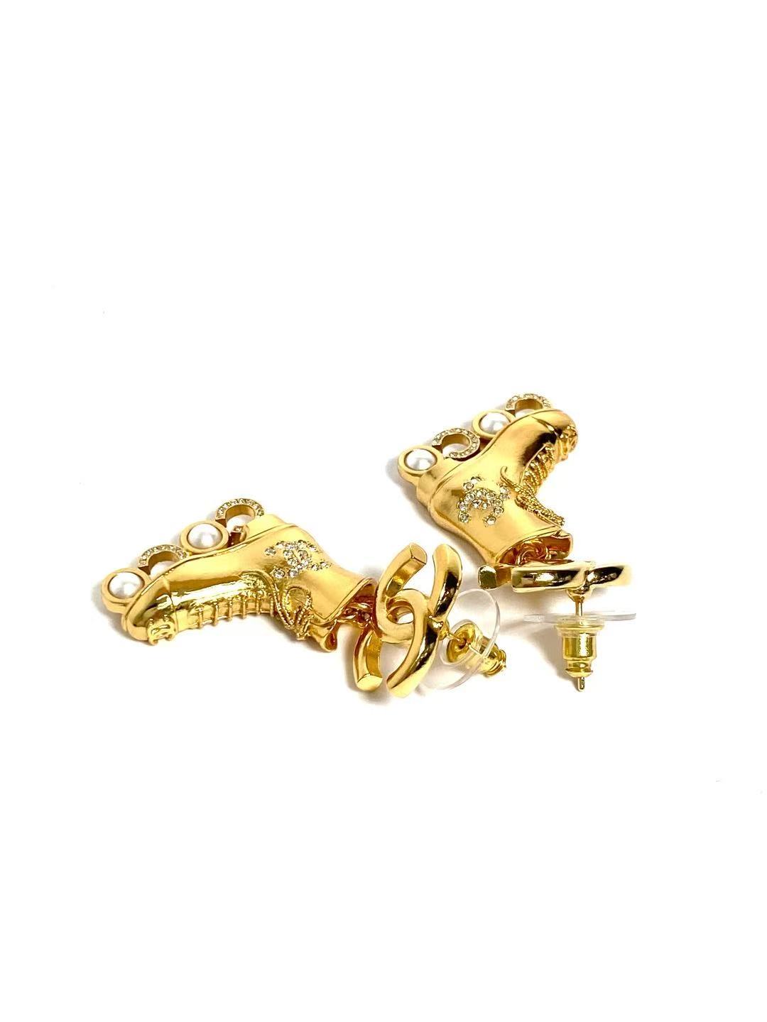 CHANEL cocoローラースケート イヤリング｜24C – AMONA