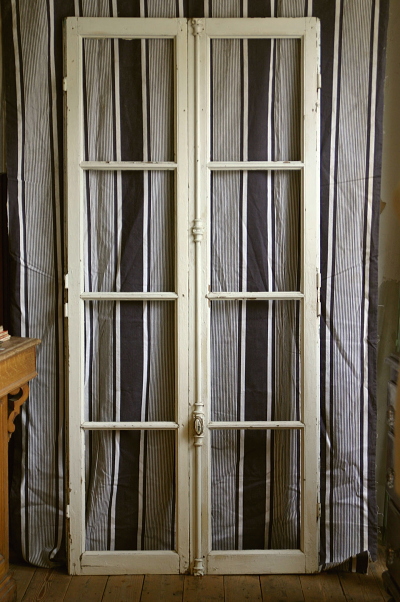 アンティーク窓枠 フランス アパルトマン 【Antiques Truffle 京都 鹿