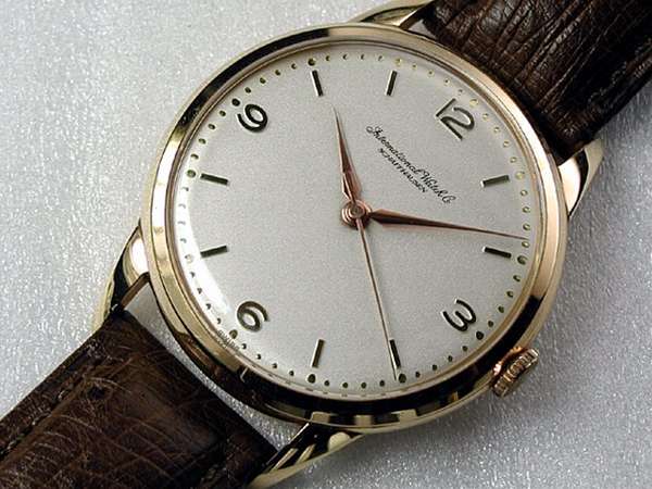 IWC オールドインター 手巻き 名機 Cal.89 18KPG 金無垢 裏スケ仕様