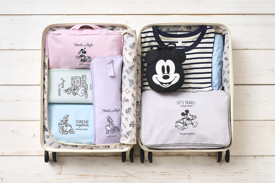ディズニーのトラベルグッズで秋旅に出発！ スーツケースはミッキーの