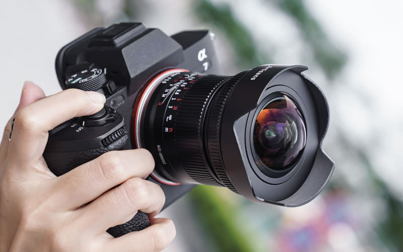 フルサイズセンサーに対応、焦点距離9mmの超広角レンズ「7Artisans 9mm