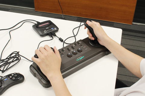 特集】「インテリジェントコントローラ サイバースティック」レビュー