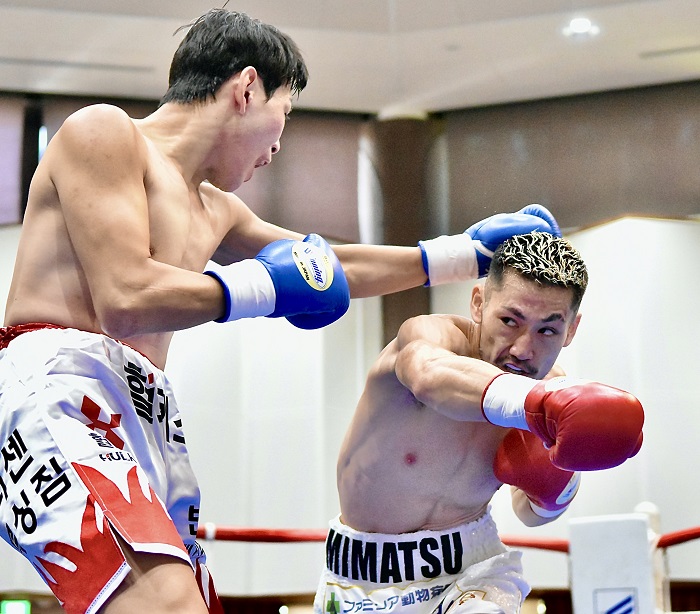 今村和寛はハワイからの刺客メニアノに屈す 熊本の興行 | Boxing News