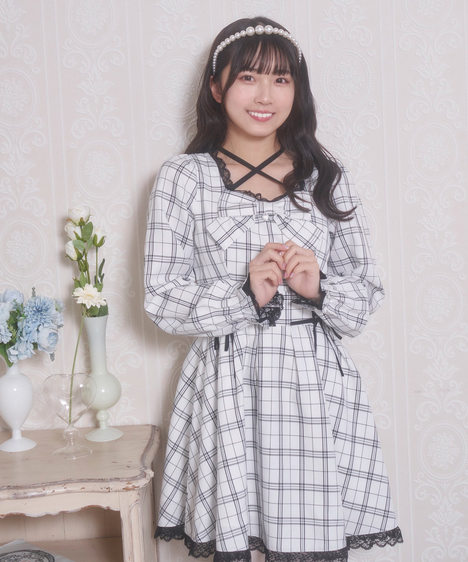 ビックリボンチェック柄ワンピース – BUNNY APARTMENT