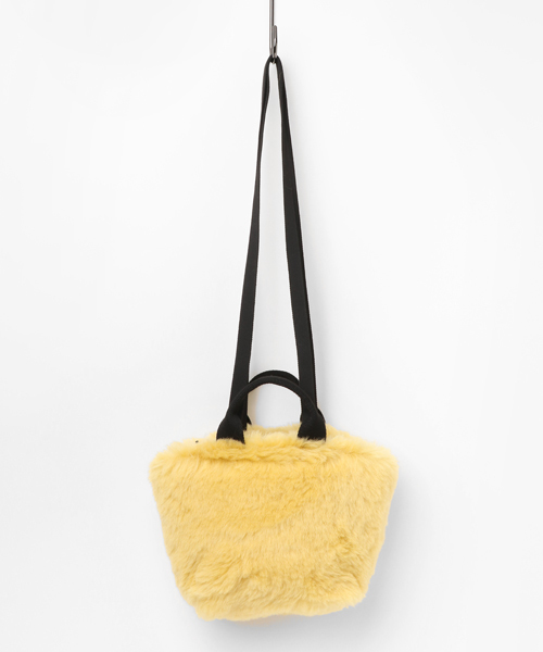 MUUN（ムーニュ）の「MUUN（ムーニュ）: 2WAY フェイクファー バッグ