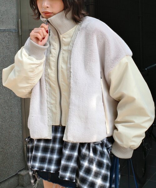 セール】【etsinta】ファー切替ショートスタンドジャケット/WEB限定