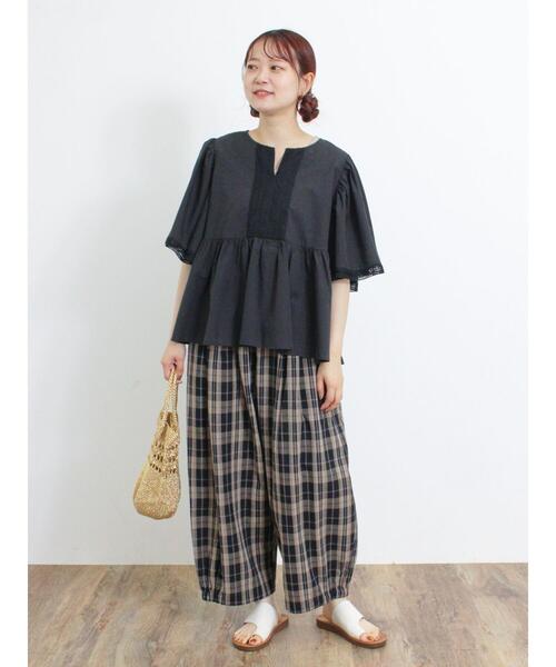 Samansa Mos2（サマンサ モスモス）の「フレアスリーブレースブラウス