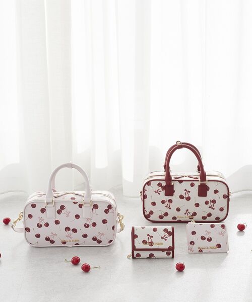 Maison de FLEUR（メゾンドフルール）の「チェリー柄ウォレット（財布