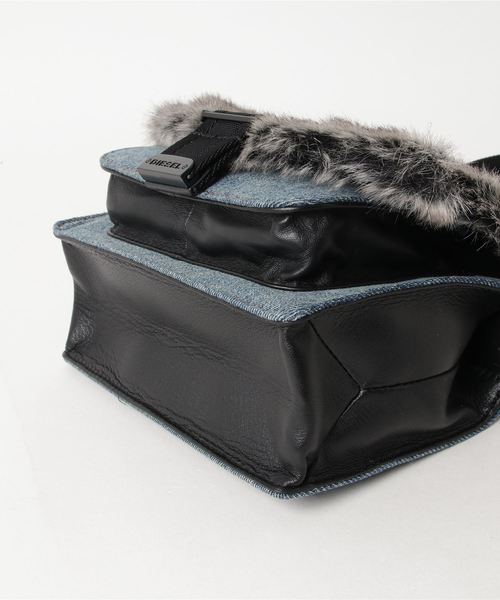 DIESEL（ディーゼル）の「WOMEN'S ファーデニムミニバッグショルダー