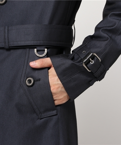 BLACK LABEL CRESTBRIDGE（ブラックレーベル・クレストブリッジ）の「J