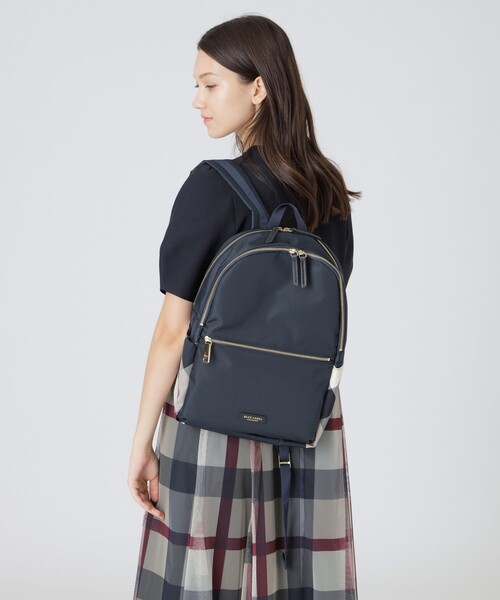 BLUE LABEL CRESTBRIDGE（ブルーレーベルクレストブリッジ）の