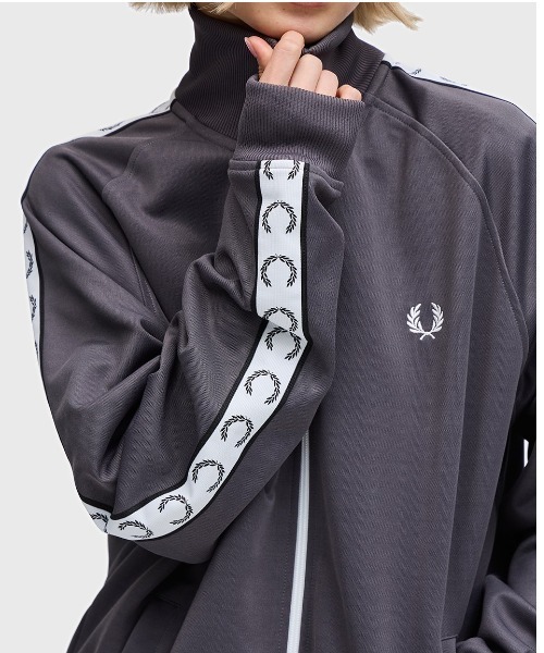 FRED PERRY（フレッドペリー）の「Taped Track Jacket／フレッドペリー