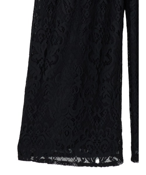 Ameri（アメリ）の「OFF SHOULDER LACE LIKE ROMPERS（サロペット