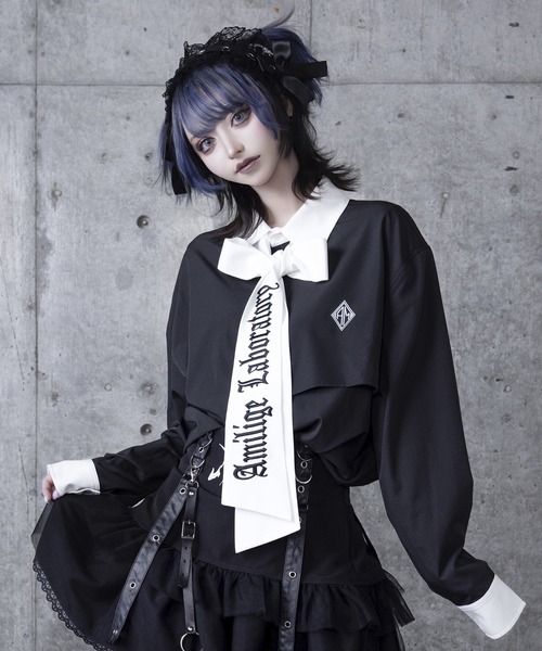 Amilige（アミリージュ）の「刺繍リボンネクタイ付きバイカラーシャツ