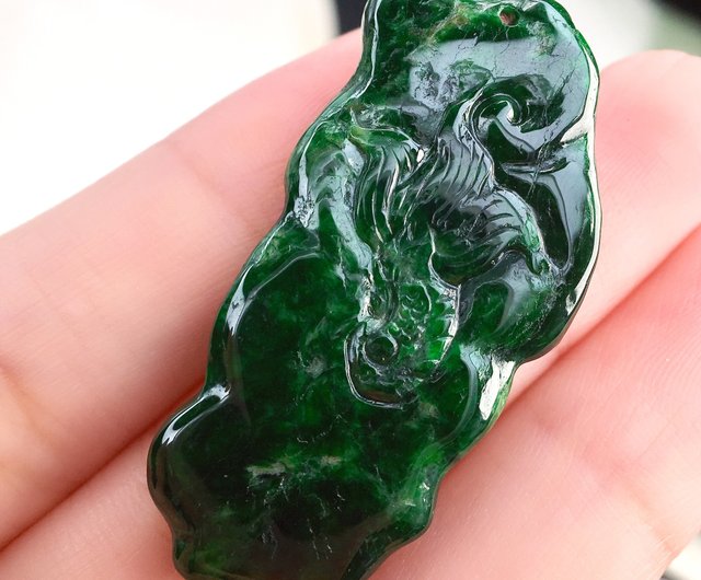 送料無料 40%OFF】台湾 オールドフローラルグリーン翡翠龍牌 | 天然