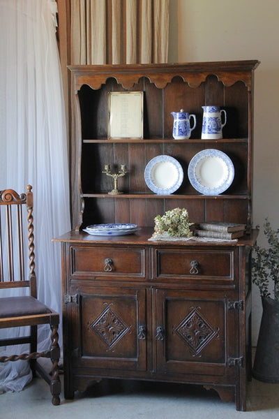 1930年代オーク材小ぶりなサイズのドレッサー（カップボード