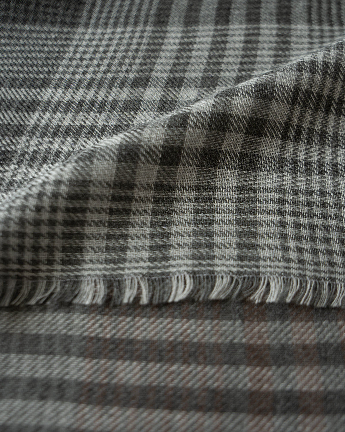 Gianluca | Faliero Sarti ファリエロ サルティのストール通販