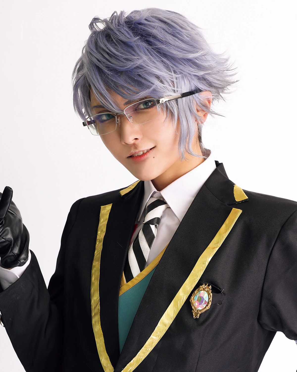 ツイステ】アズール・アーシェングロット風コスプレメイクを解説