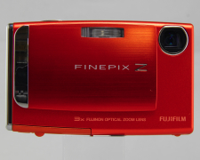 実写速報】富士フイルム「FinePix Z10fd」