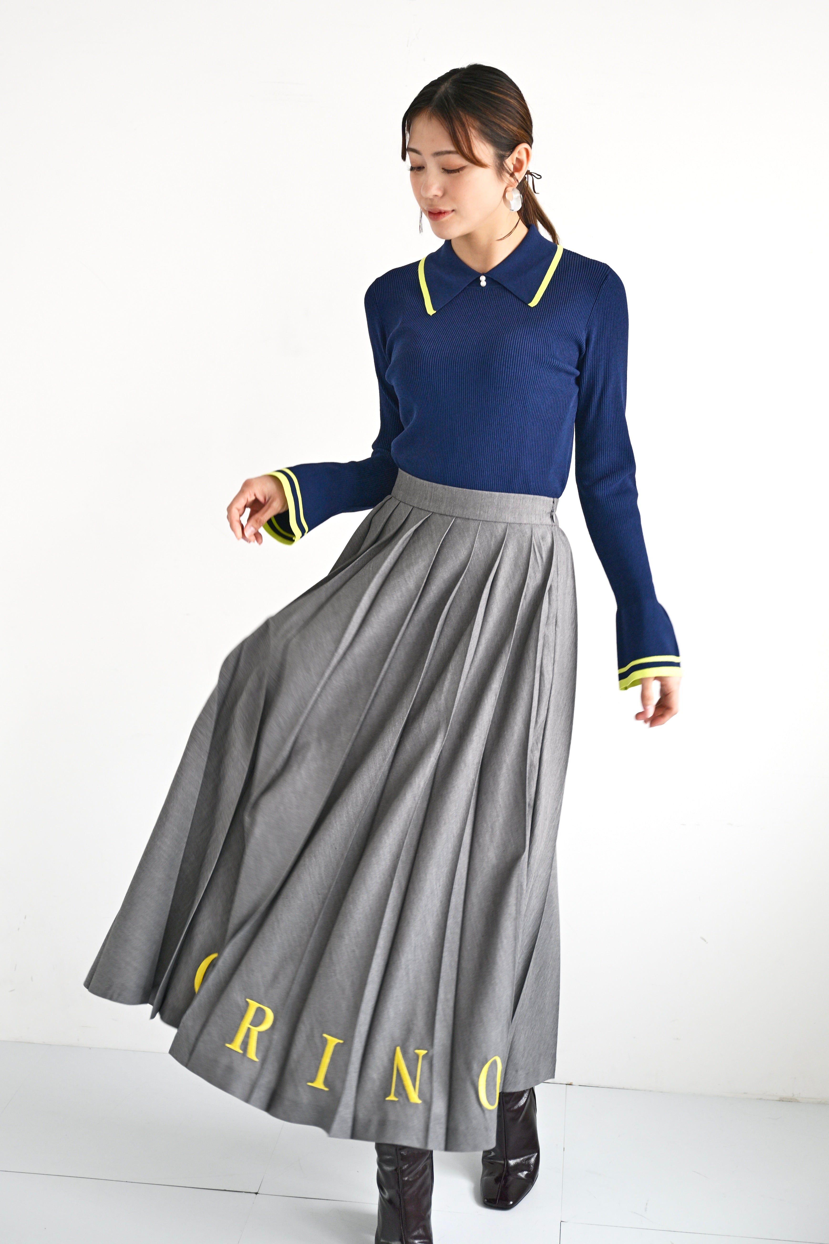 刺繍プリーツスカート – DOS DIOSAS