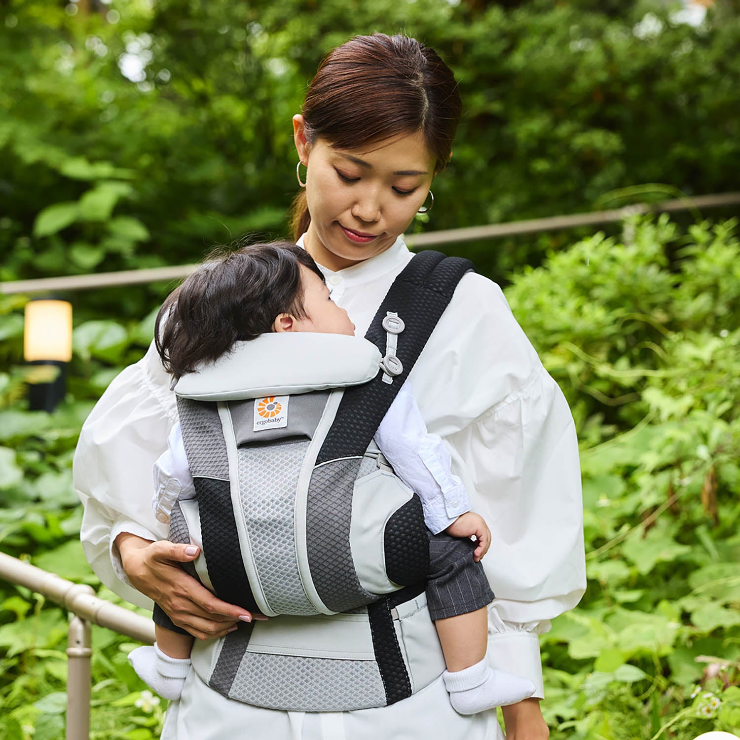 OMNI Breeze / グレーパッチワーク | エルゴベビー オンラインストア