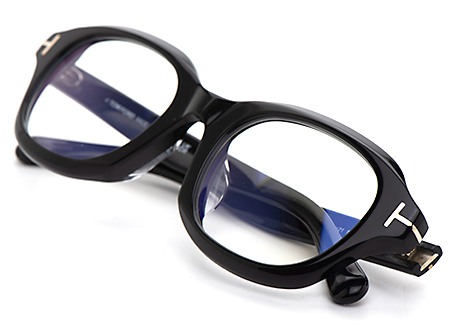 新光堂｜トムフォード「JAPAN 2024 SS コレクション」より、エレガント