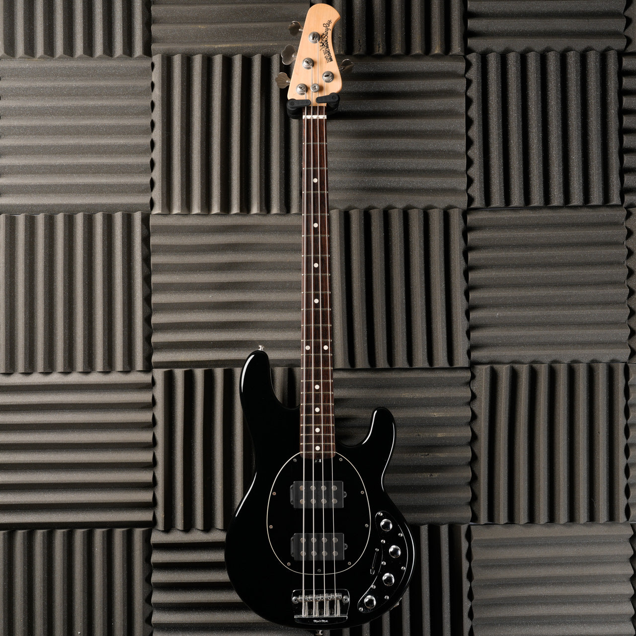 Ernie Ball Music Man StingRay 4 HH with Rosewood Fretboard 2006