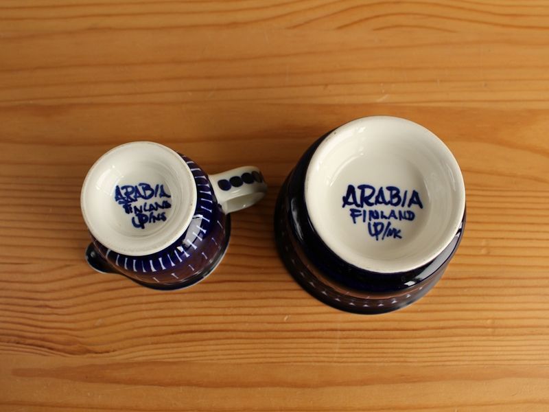 アラビア・バレンシアのクリーマー＆シュガーポット。オリジナルモデル。