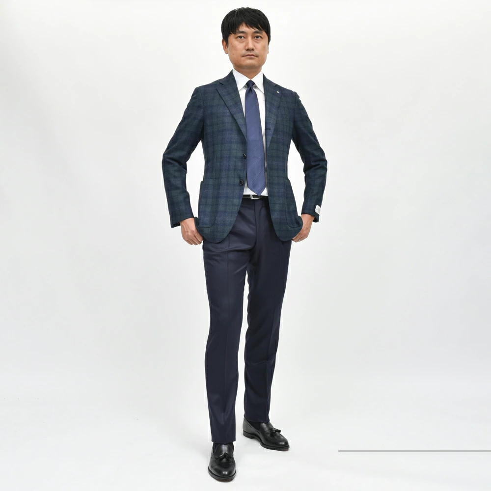 ラグジュエリーの極み。Belvest(ベルベスト) ジャケット2型スーツ1型