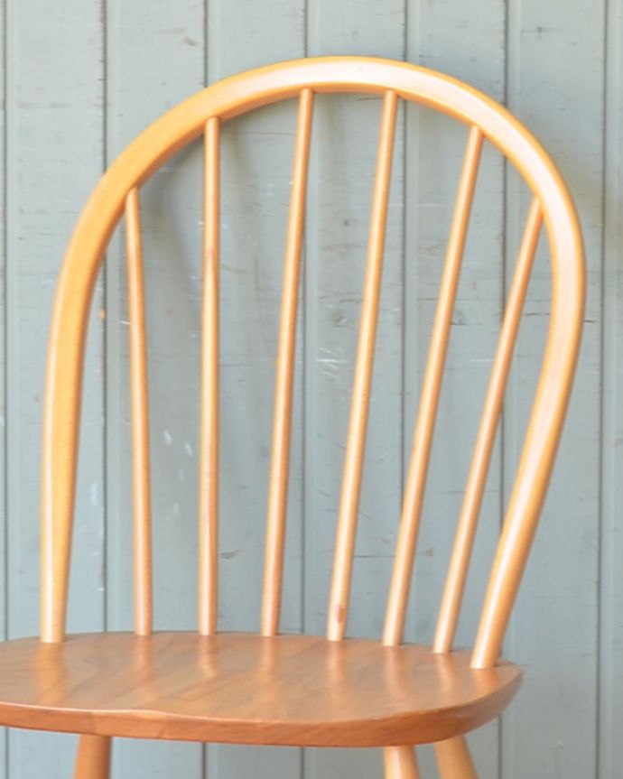 アーコールのフープバックチェア（6本・カスタード色・ハの字脚・タグ