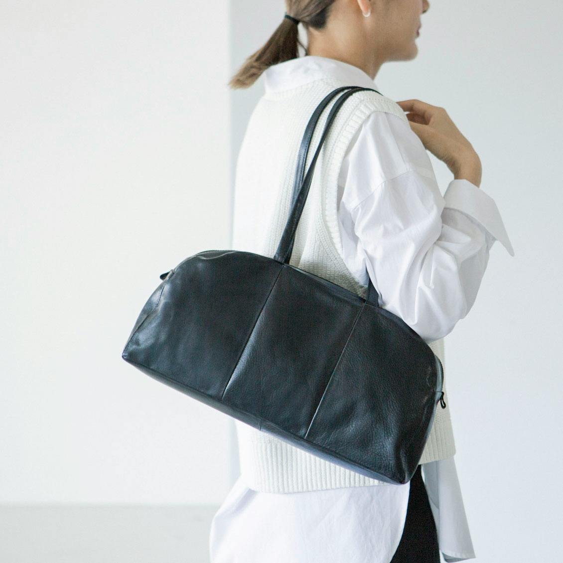 がんばりどきも私らしく」一田憲子さんとつくったラウンドレザーバッグ