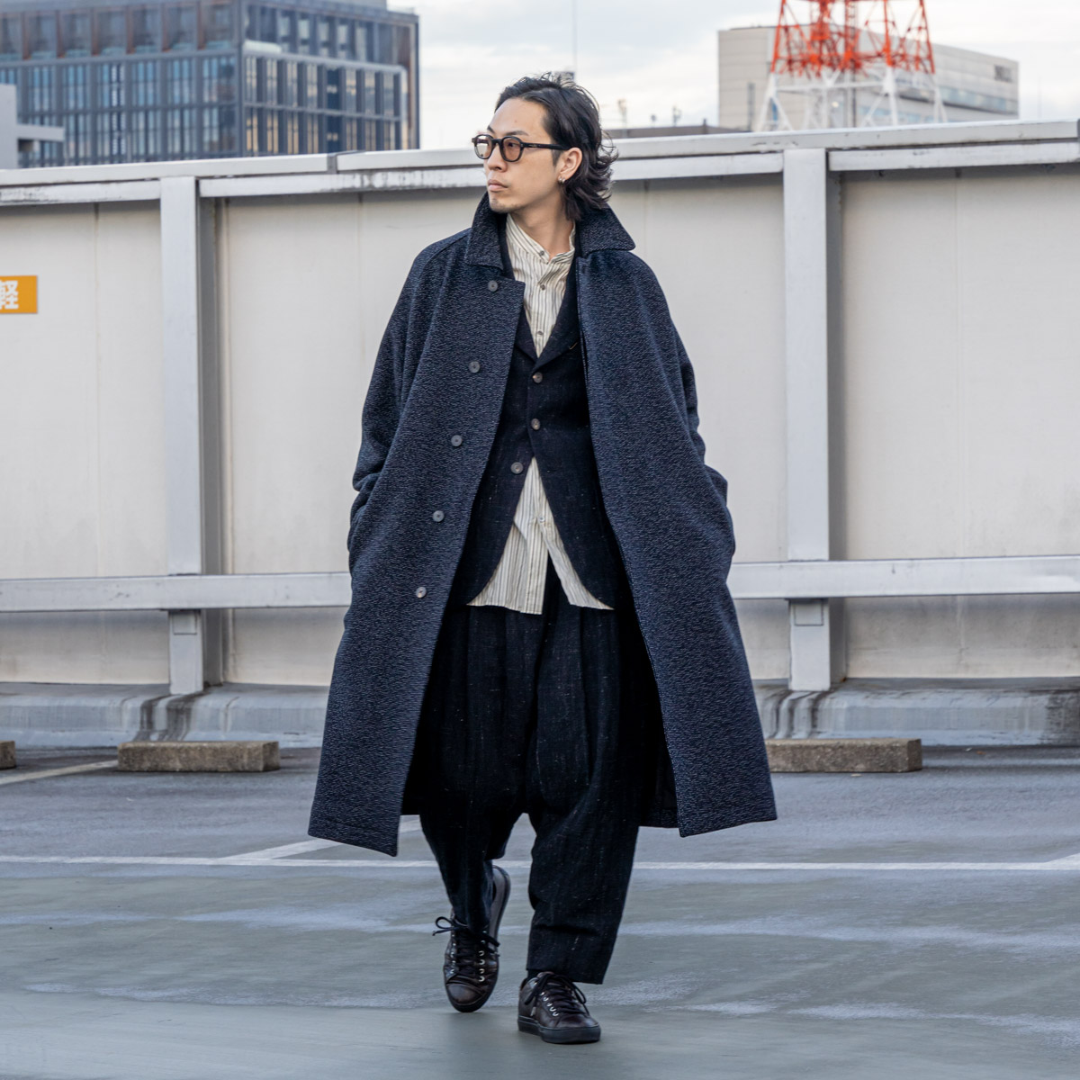 カームレンスのバルマカーンコート | HUES 福岡セレクトショップ