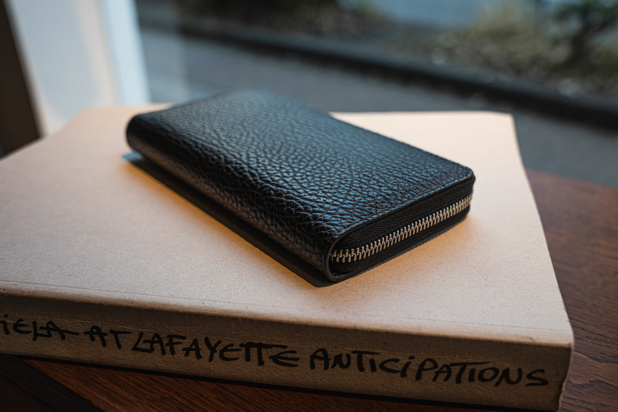 メゾンマルジェラのロングウォレット 2023年春夏モデル | HUES 福岡